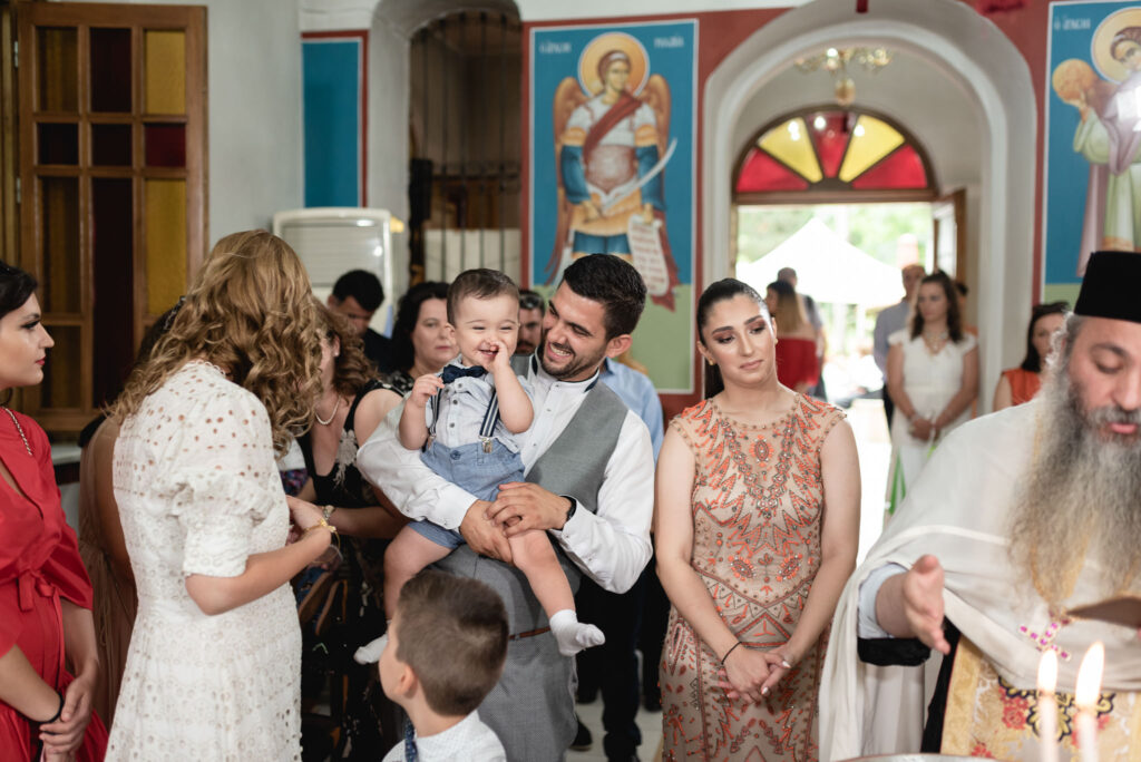 Φωτογράφιση Βάπτισης στον άγιο Νικόλαο Νάουσας