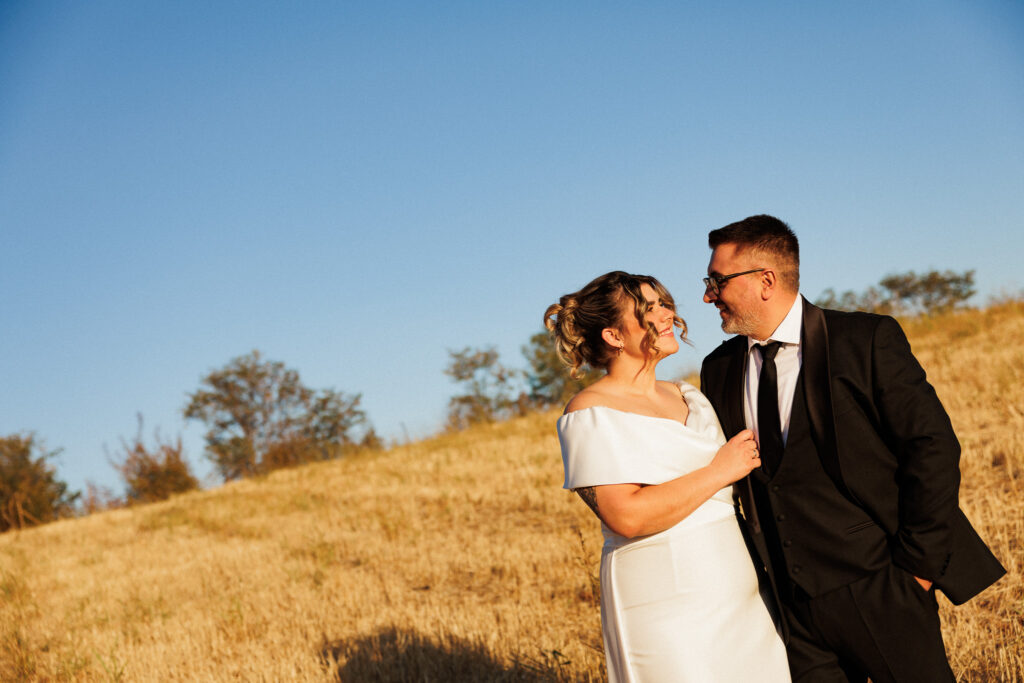 Φωτογράφιση next day σε ηλιοβασίλεμα, next day photo shooting, Greek wedding photographers, best photographers in Greece, Charis Avramidis, χάρης Αβραμίδης, Φωτογράφοι γάμου ελλάδα, φωτογράφοι Γιαννιτσά