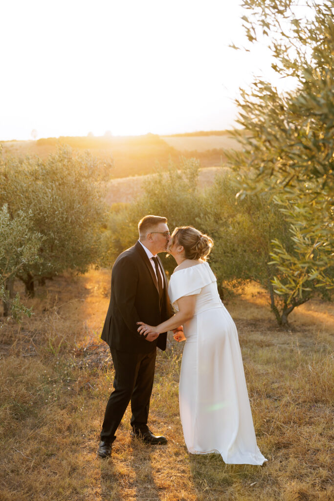 Φωτογράφιση next day σε ηλιοβασίλεμα, next day photo shooting, Greek wedding photographers, best photographers in Greece, Charis Avramidis, χάρης Αβραμίδης, Φωτογράφοι γάμου ελλάδα, φωτογράφοι Γιαννιτσά